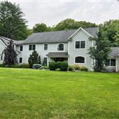 Weston CT Colonial Paradise
