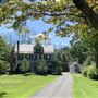 1850 Antique Home - remodeled and perfect for filming