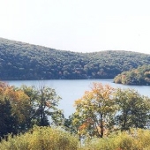 LAKE WARAMAUG