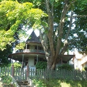 Niantic - Queen Ann Victorian 1
