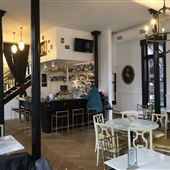 Cafe Otis