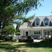 Trumbull Colonial Cape