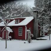 Little Wheel Cottage on Historic Riverdance Mill Estate