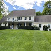 Suburban Country Home - Berlin, CT