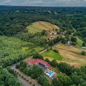Meadowbrook Estate