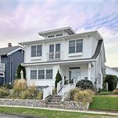 Bridgeport Beachfront Home