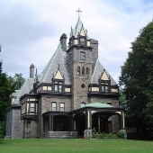 Saint Basil College