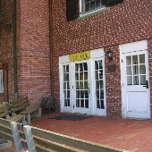 Miss Porter's - Daisy Cafe