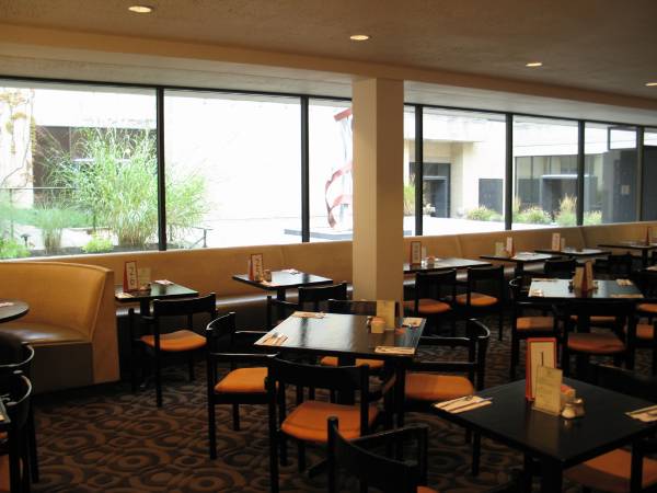 Wadsworth Atheneum - Cafe