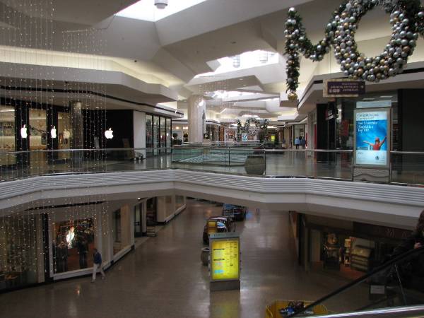 Westfarms Mall