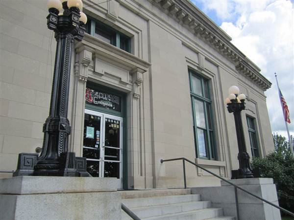 Willimantic Brewing Company (5/25/2012)