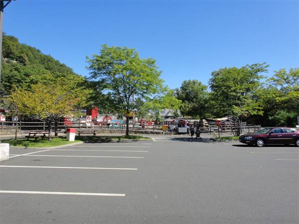 Stew Leonard's - Danbury